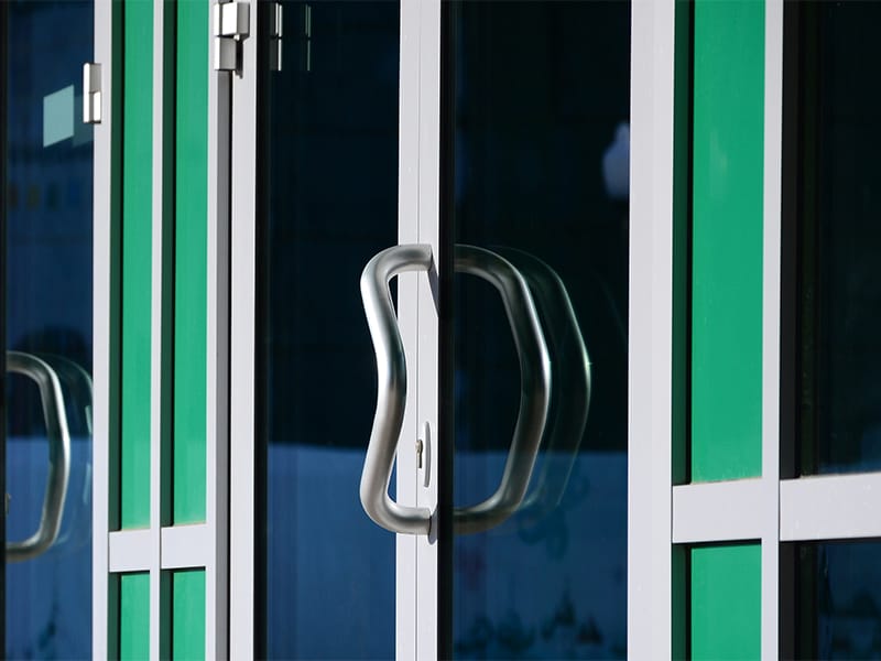 How to Choose the Right Heavy Duty Hinge