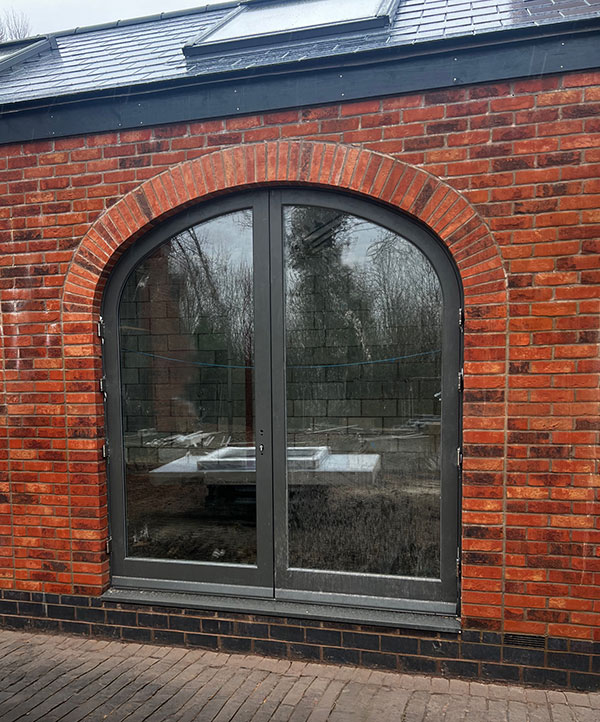 Special Projection Hinge